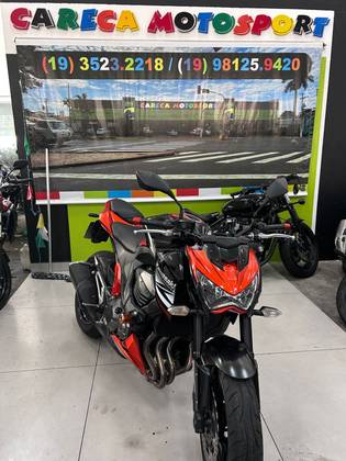 KAWASAKI Z800 KAWASAKI Z800
